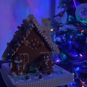 Meet your Posher, Daniela